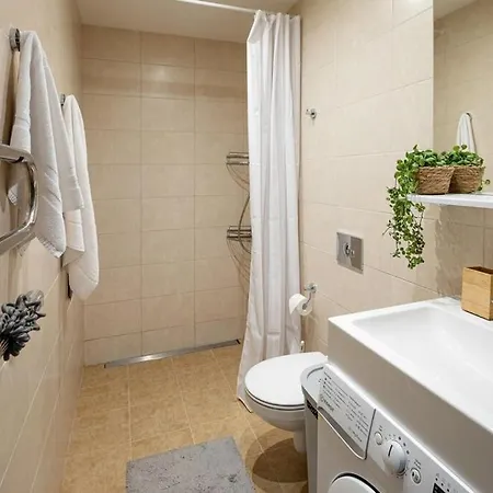 Apartment Park I Quiet Center I Fast Wi-fi I Cozy